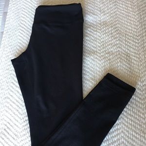 ZELLA BLACK LEGGINGS